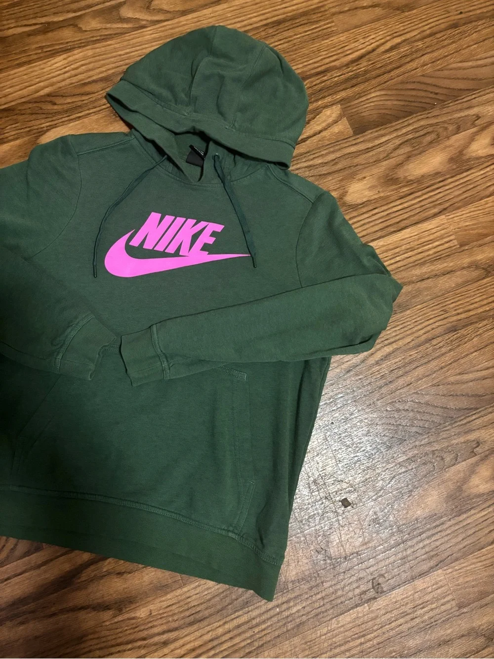 Nike Single Swoosh Full Spell Out Woman’s Hoodie Sweatshirt * Medium.